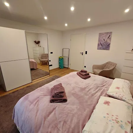 New 3 Apartment *
